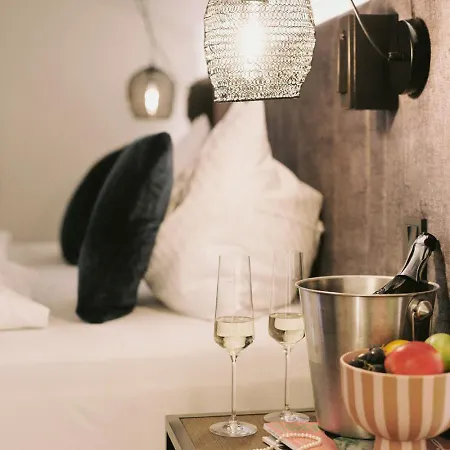 Hotell Soulsisters' 4 Sterne Superior 4*