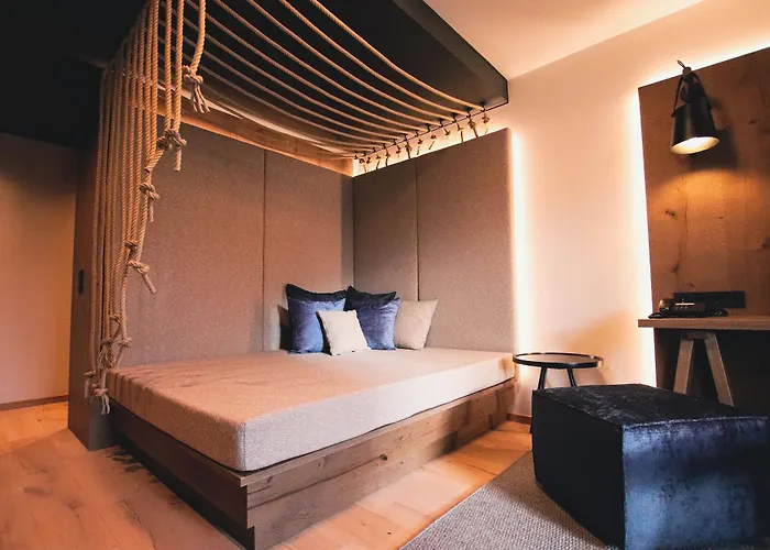 Soulsisters' 4 Sterne Superior 4* קפרון